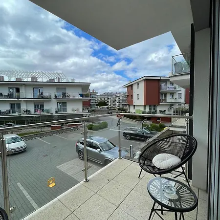 Apartamento Crystal Rewal